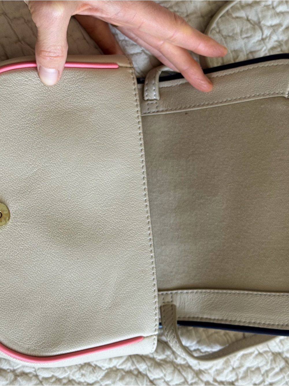 See By Chloe Ivory Crossbody with Multicolor Trim and Gold Ring - Picture 4 of 6